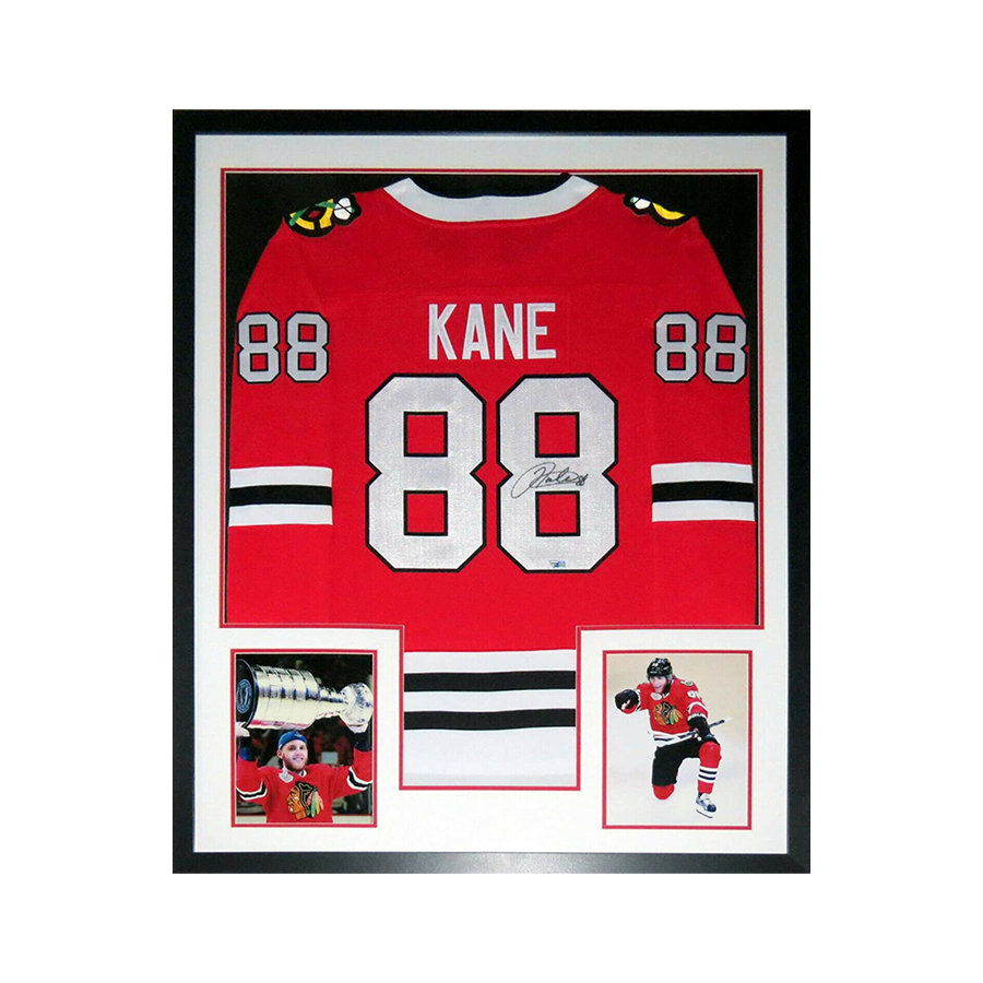 Chicago Blackhawks Signed Memorabilia