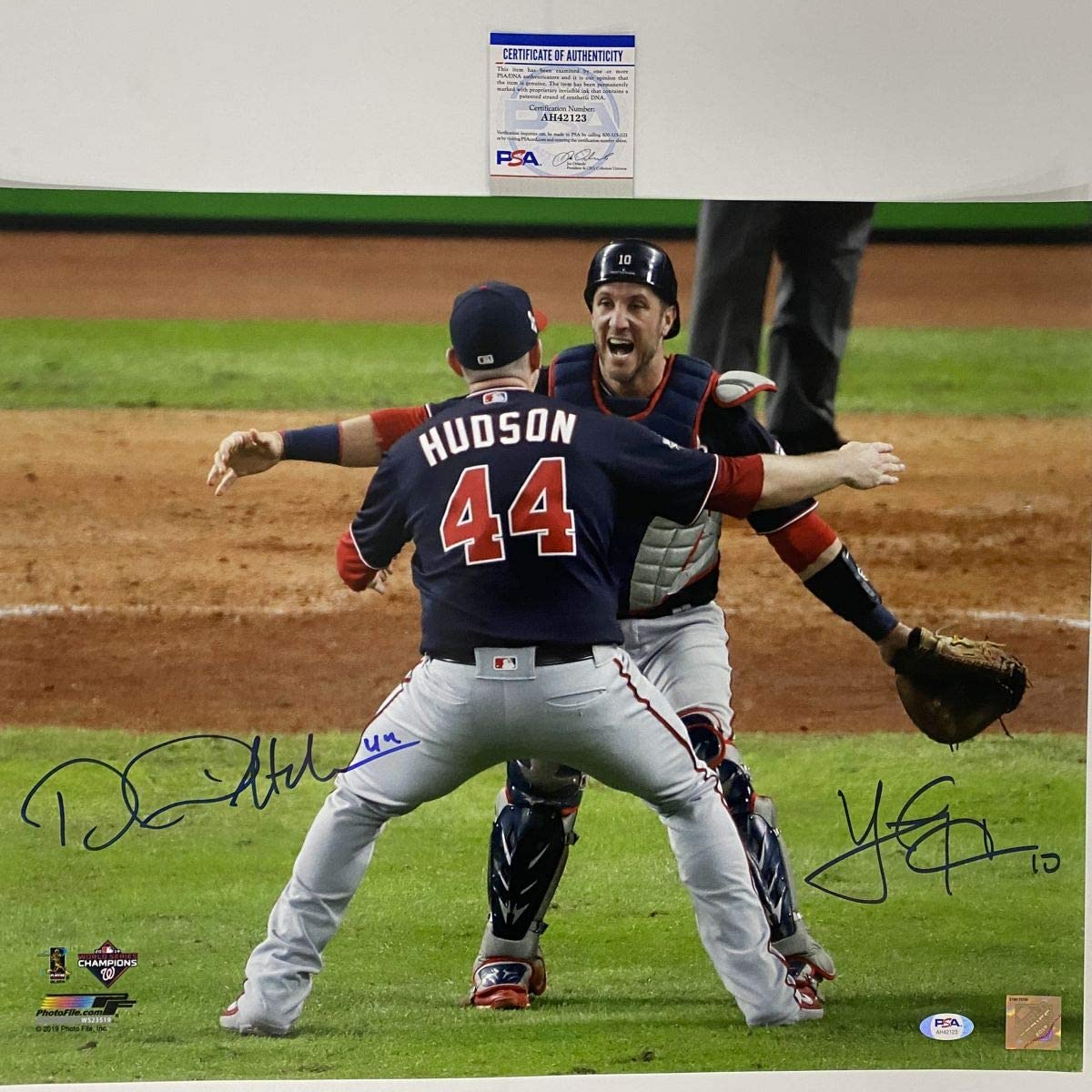 Autographed/Signed Daniel Hudson & Yan Gomes Dual 2019 World Series Washington Nationals Final Out 16x20 Baseball Photo PSA/DNA COA