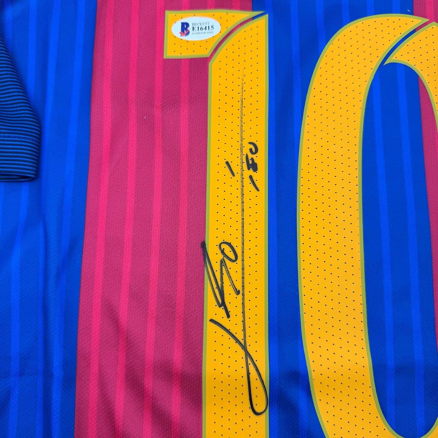 Framed Autographed/Signed Lionel Leo Messi 35x39 FC Barcelona Soccer Jersey Beckett BAS COA #4