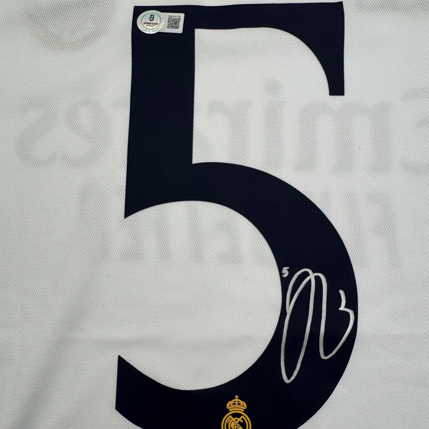 Framed Autographed/Signed Jude Bellingham 35x39 Real Madrid White Soccer Jersey Beckett BAS COA