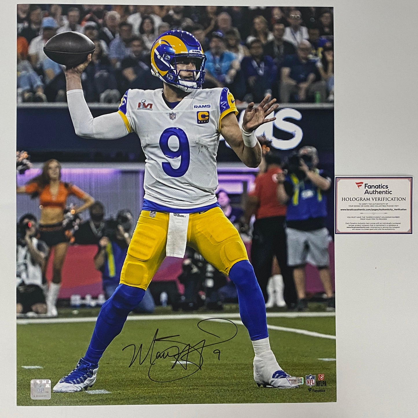 Autographed/Signed Matthew Stafford Los Angeles LA Rams 16x20 Football Photo Fanatics COA
