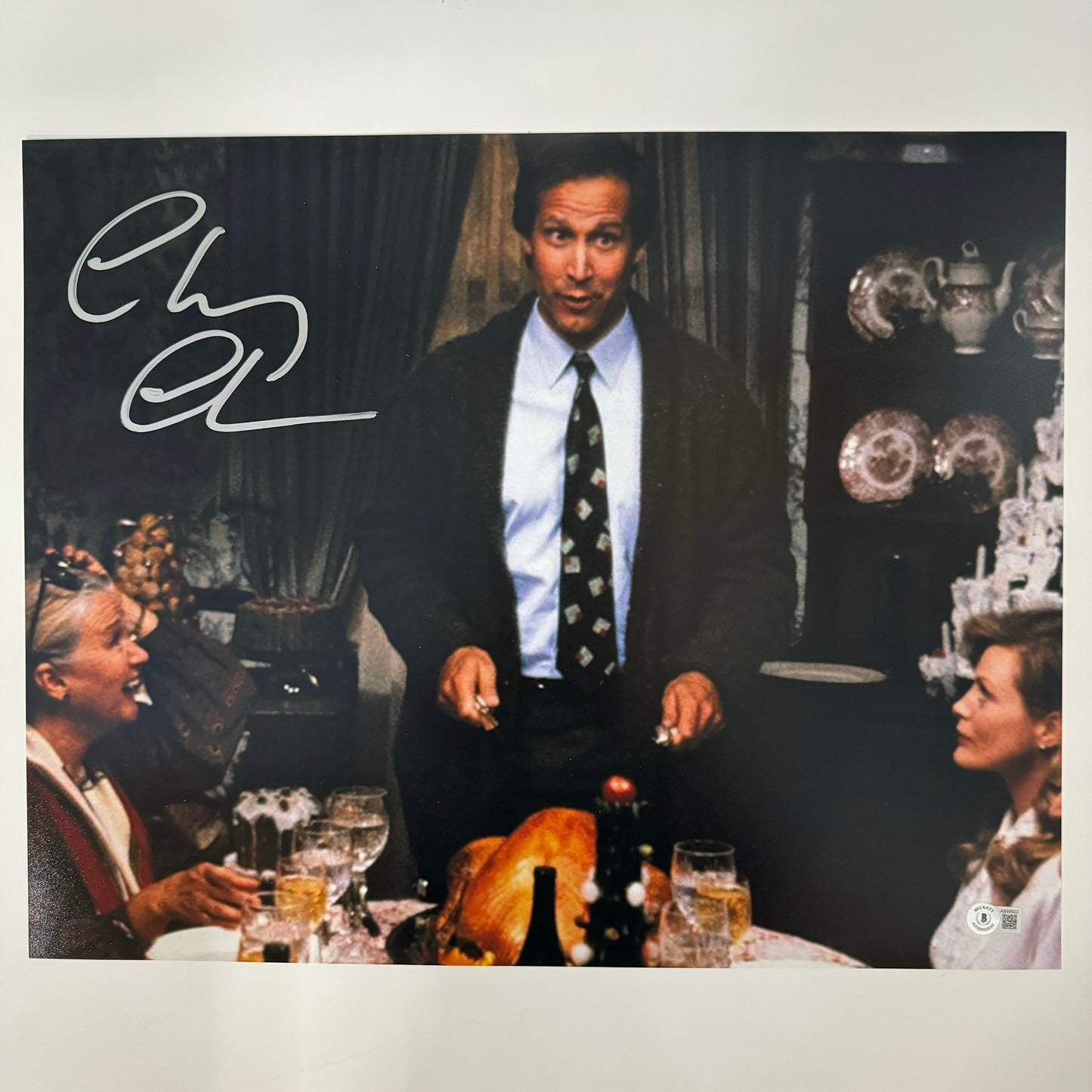 Autographed/Signed Chevy Chase Christmas Vacation 16x20 Photo Beckett BAS COA