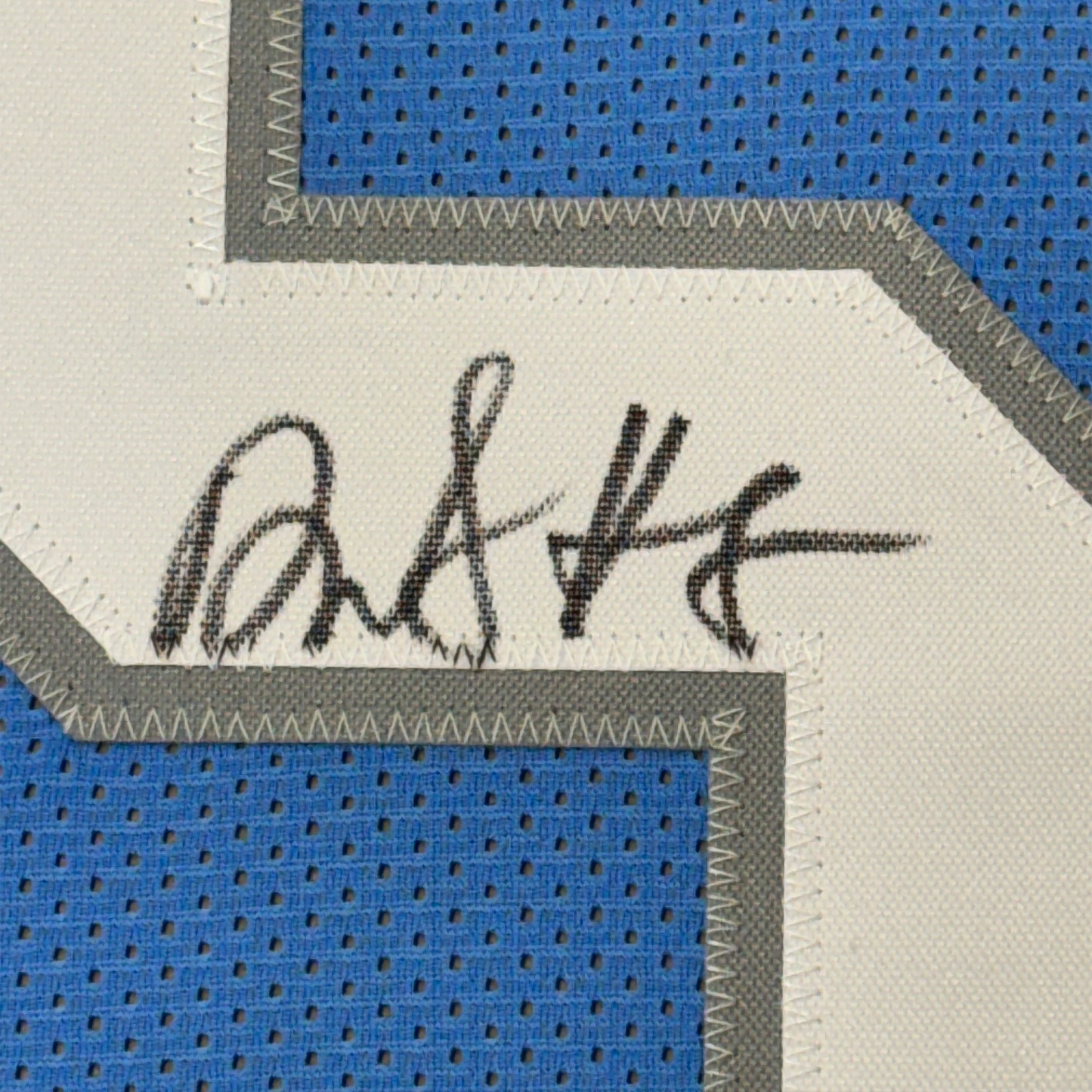 Framed Autographed/Signed David Montgomery 35x39 Detroit Blue Football Jersey Beckett BAS COA