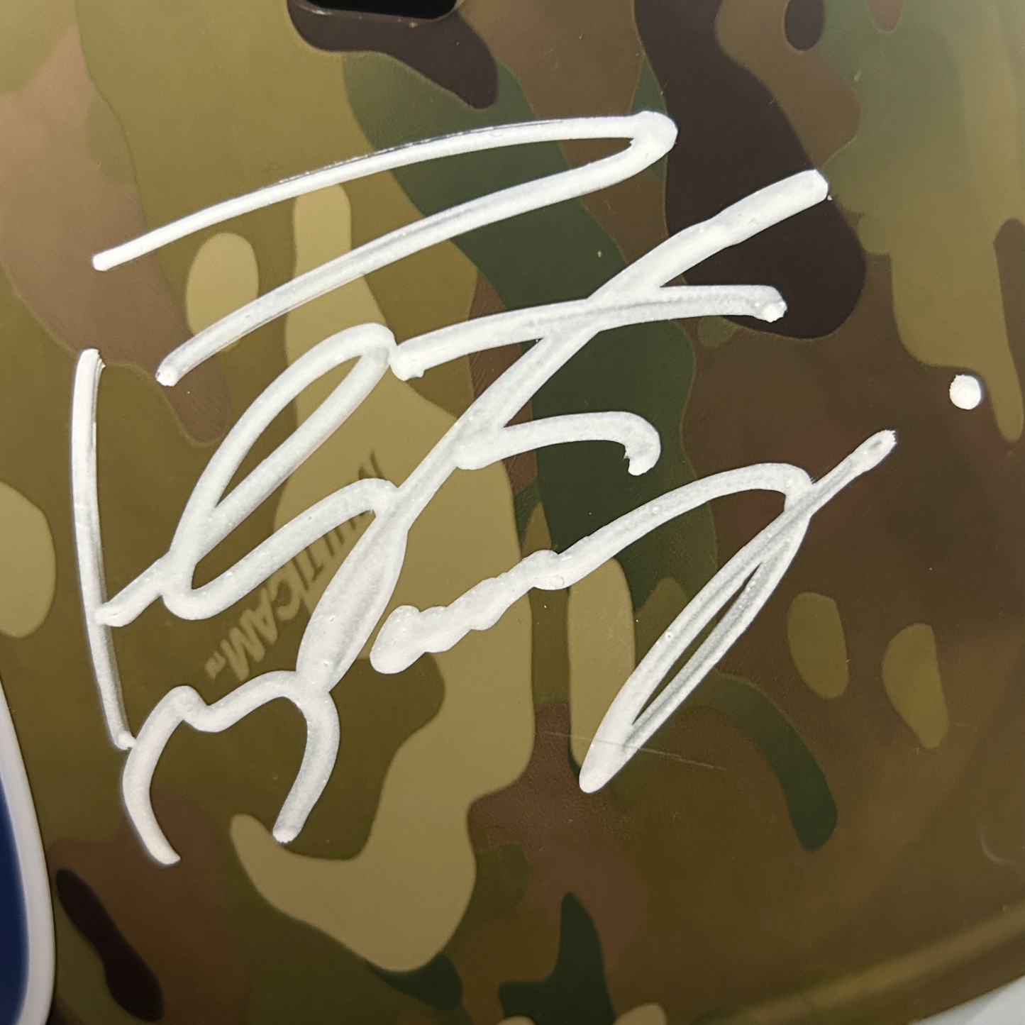 Peyton Manning Autographed Indianapolis Colts (CAMO Alternate) Deluxe Full-Size Replica Helmet - Fanatics