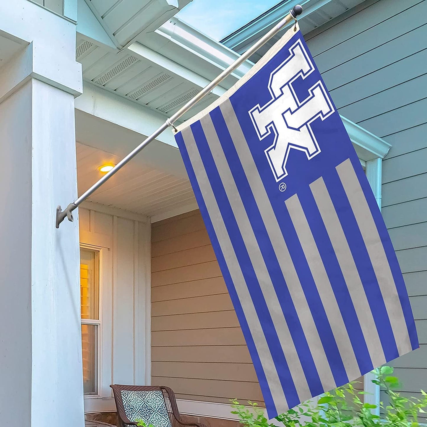 University of Kentucky Wildcats Flag Banner 3x5 Feet Metal Grommets Flag Design