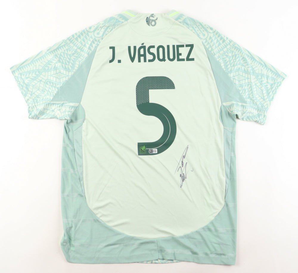 Johan Vasquez Signed Adidas Mexico Jersey (Beckett) 🔥