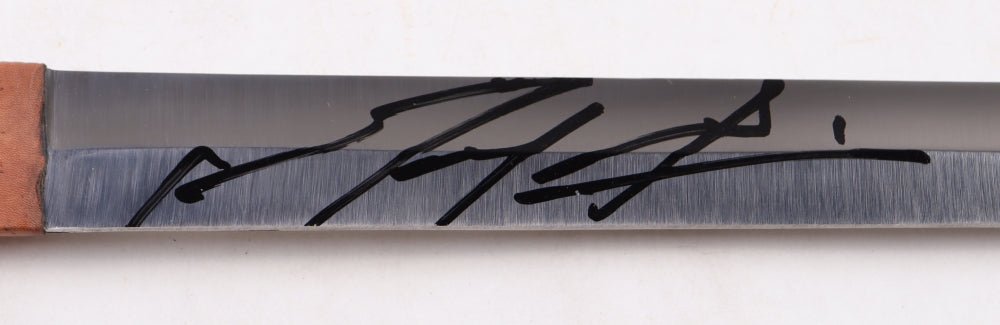 Mel Gibson Signed "Braveheart" Full-Size Prop Replica Sword (Beckett & Celebrity Authentics)