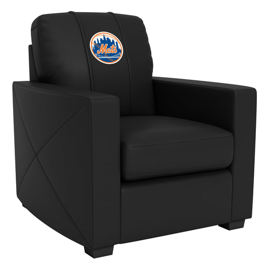 Silver Club Chair with New York Mets Logo