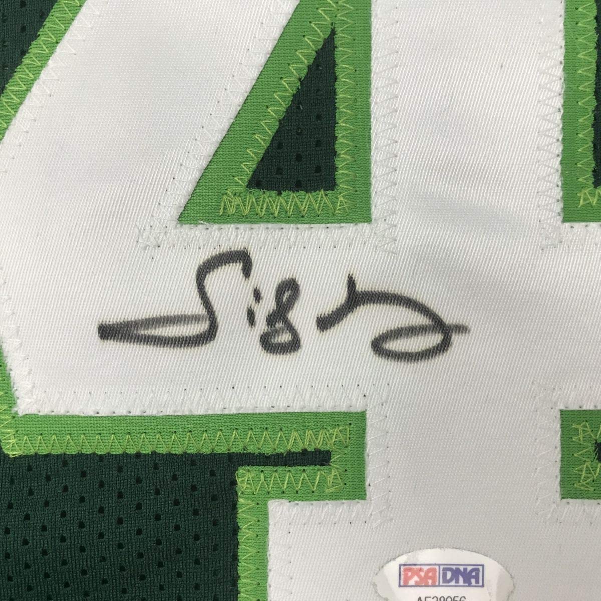 Framed Autographed/Signed Sidney Moncrief 35x39 Milwaukee Green/White Basketball Jersey PSA/DNA COA