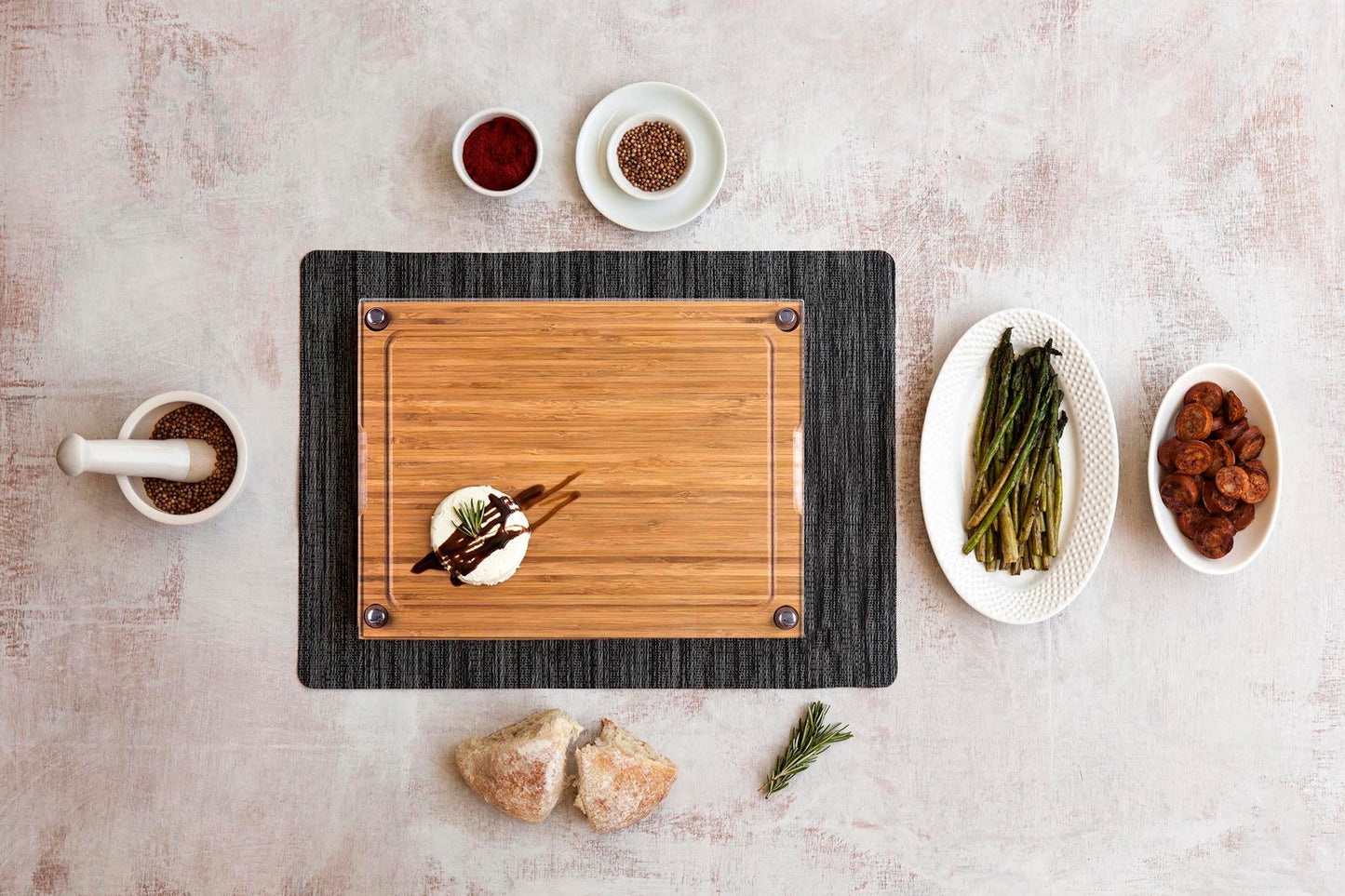 Cincinnati Reds - Concerto Glass Top Cheese Cutting Board & Tools Set