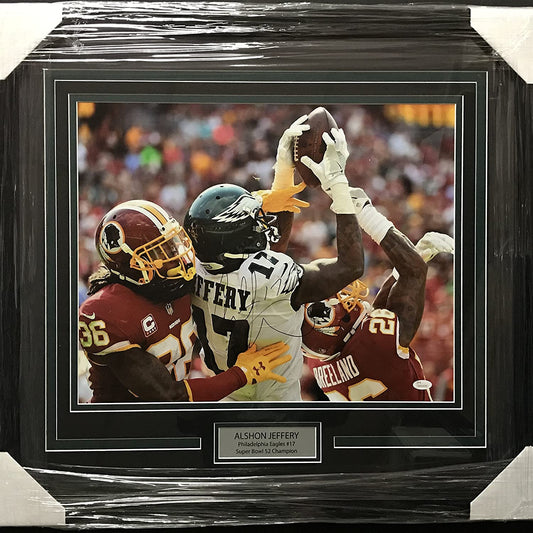 Framed Autographed/Signed Alshon Jeffery Philadelphia Eagles 16x20 Football Photo JSA COA