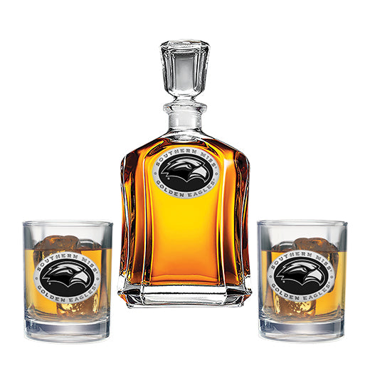 University of Southern Mississippi Capitol Decanter with 2 Glasses