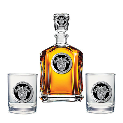 United States Military Academy Crest Capitol Decanter with 2 Glasses