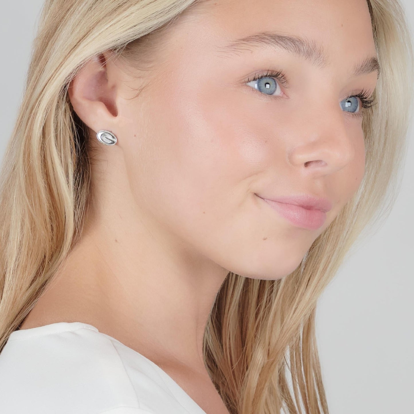 Georgia Metal G Logo Studs