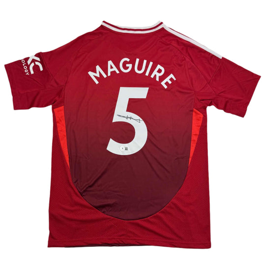 Autographed/Signed Harry Maguire Manchester United Red Soccer Jersey Beckett BAS COA