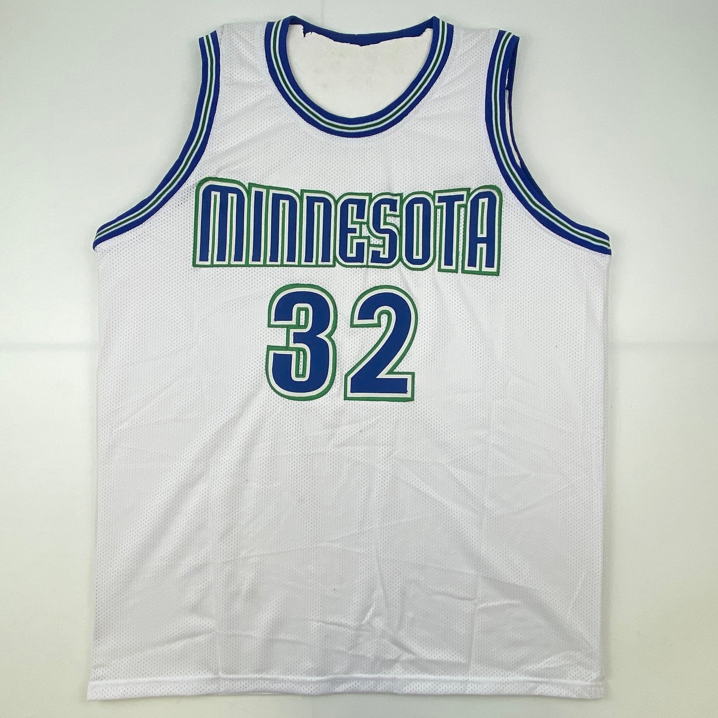 Autographed/Signed Christian Laettner Minnesota White Basketball Jersey PSA/DNA COA