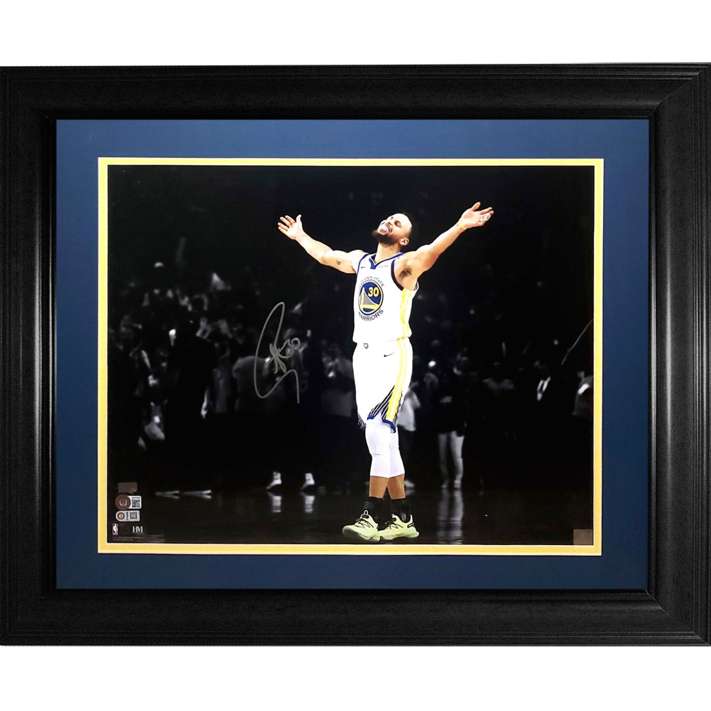 Stephen Curry Autographed Golden State Warriors (Celebrating Spotlight) Deluxe Framed 16x20 Photo - Beckett