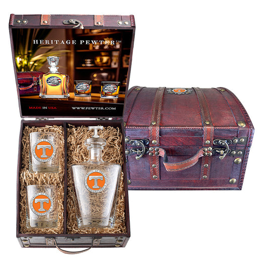 University of Tennessee Royal Decanter with 3D Top Horned Frogs and 2 Glasses w/ Chest Box