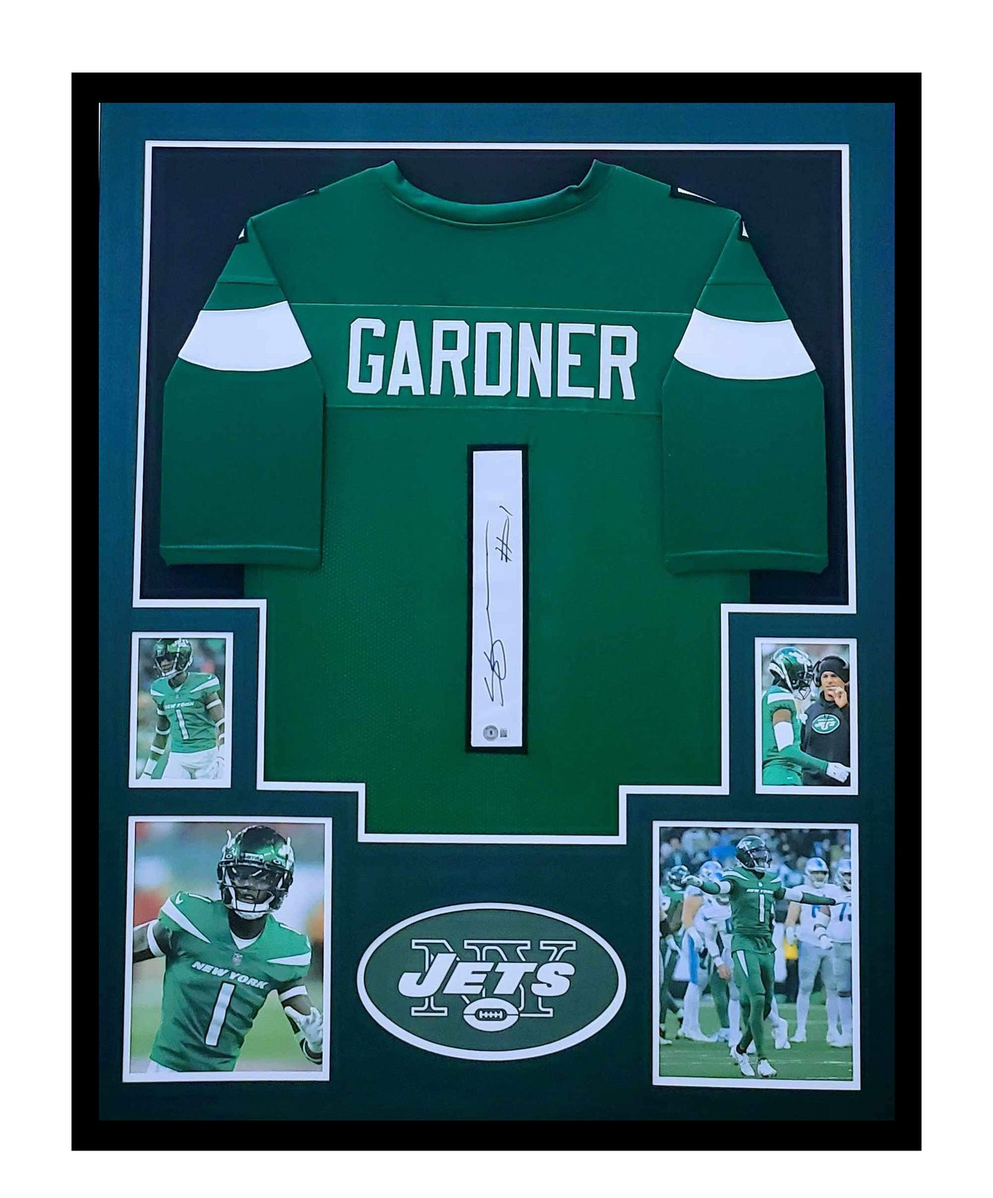 Sauce Gardner Autographed New York Jets Jersey Framed 35x43 Beckett COA