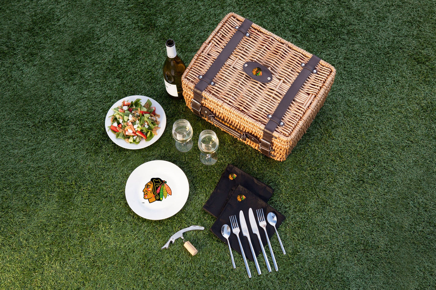 Chicago Blackhawks - Champion Picnic Basket