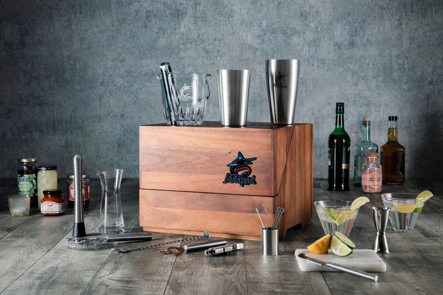 Miami Marlins - Madison Acacia Tabletop Bar Set