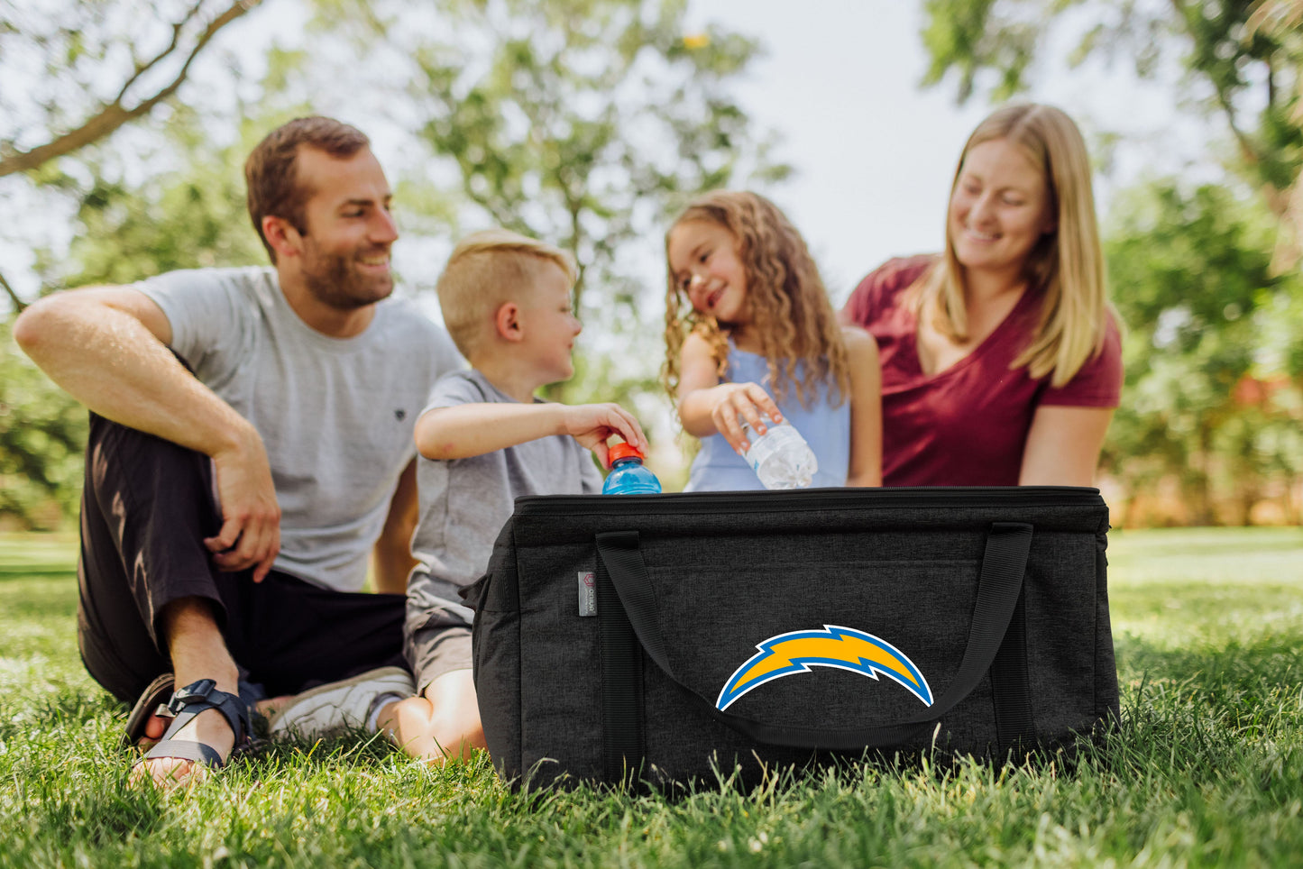 Los Angeles Chargers - 64 Can Collapsible Cooler