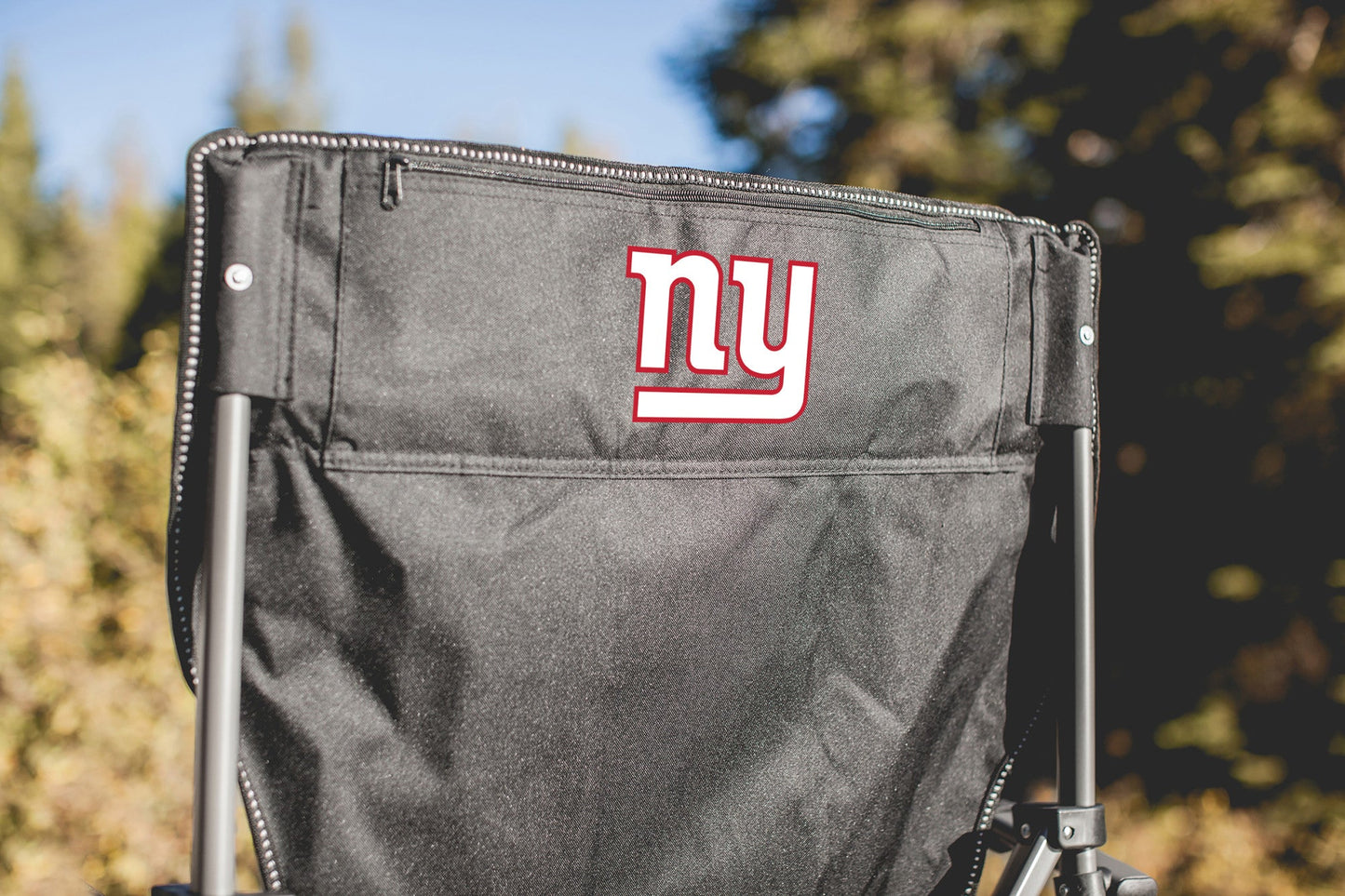 New York Giants Logo - Big Bear XXL Camping Chair with Cooler