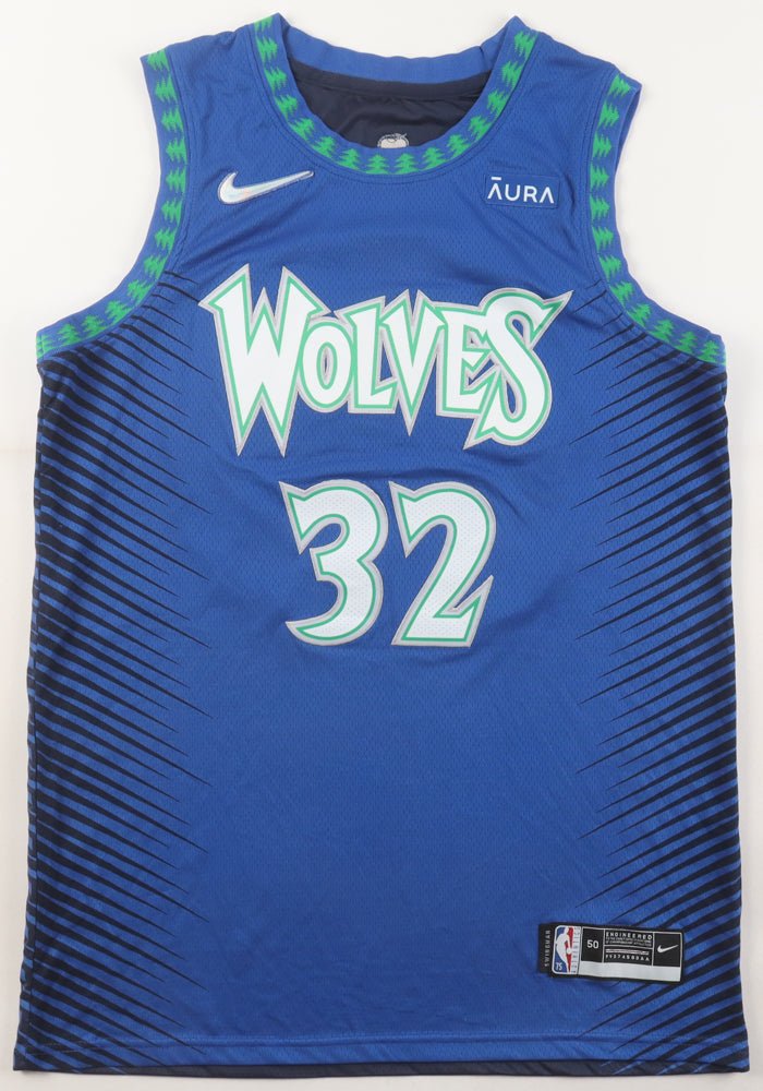 Karl-Anthony Towns Signed Jersey (PSA) Minnesota Timberwolves