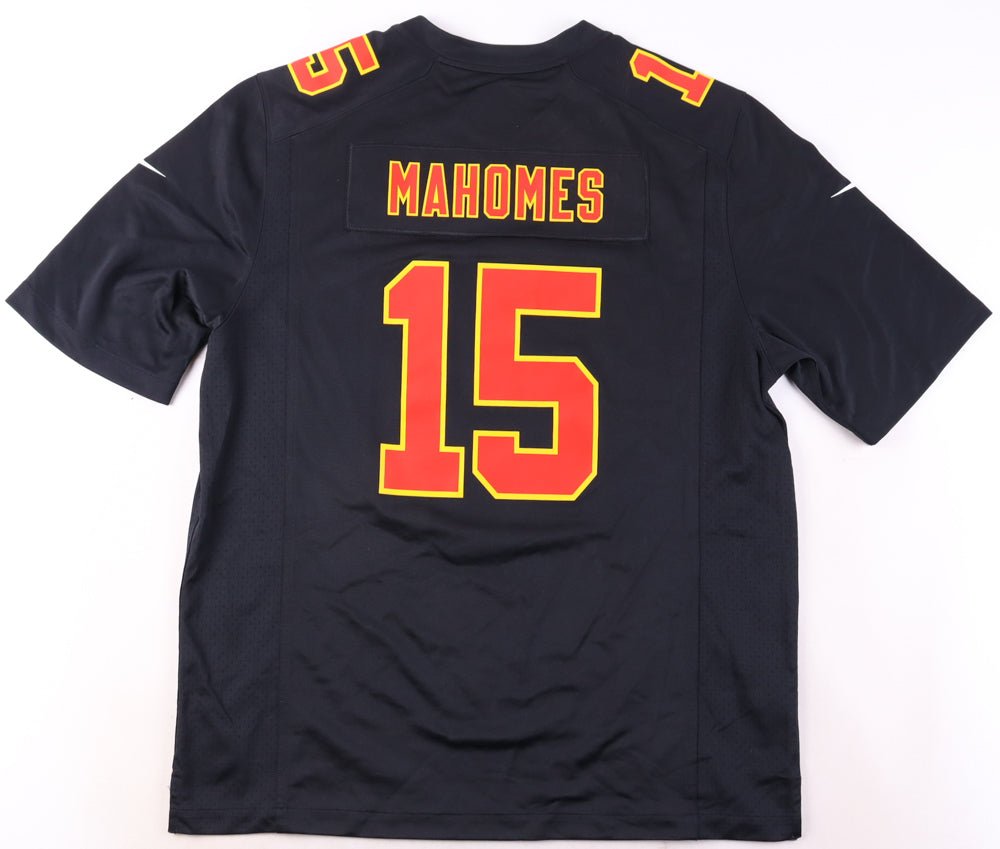 Patrick Mahomes II Signed Chiefs Nike Jersey With SB LVIII Patch (Beckett) Beckett Witnessed