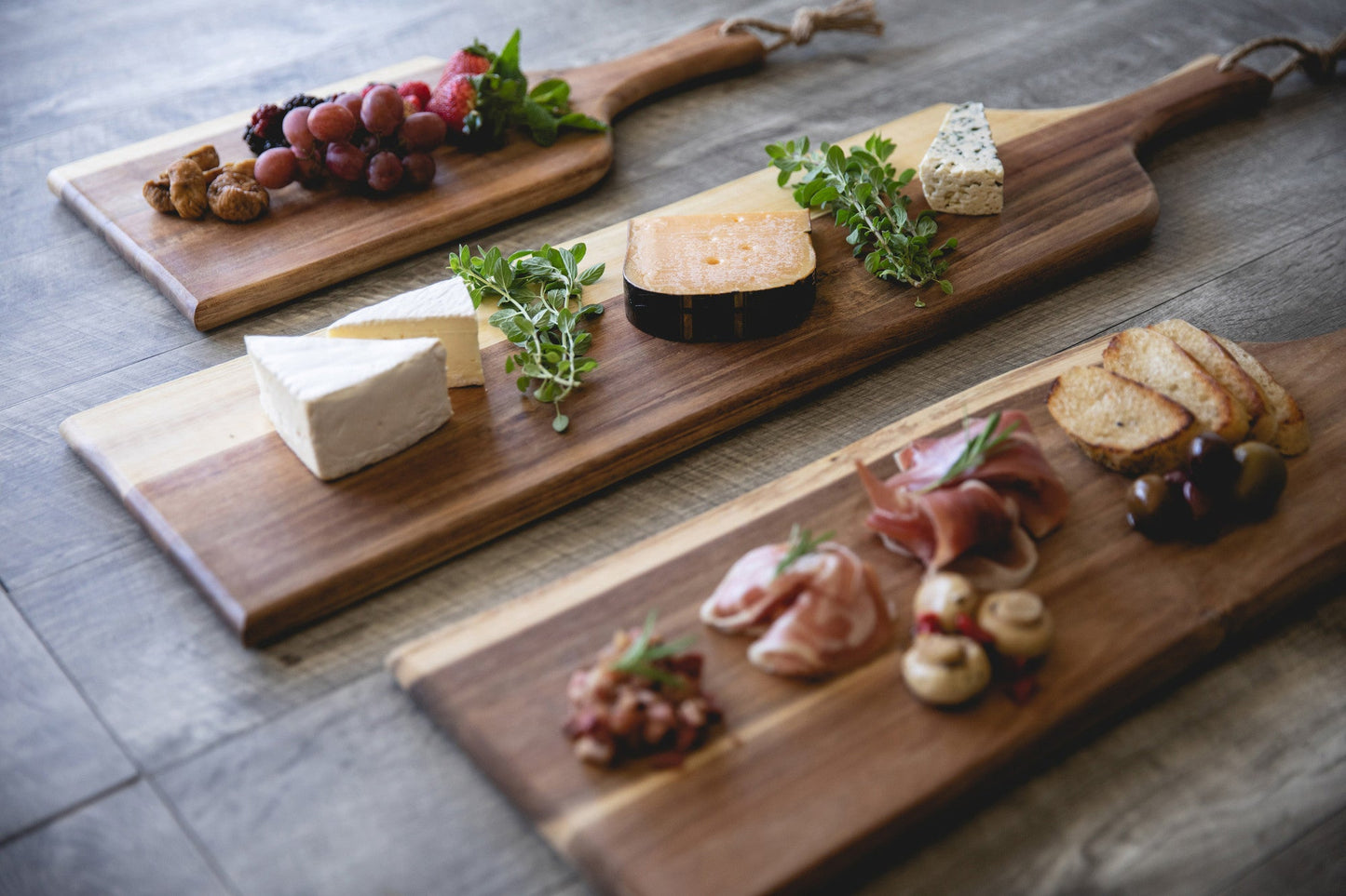 Minnesota Wild - Artisan 24" Acacia Charcuterie Board